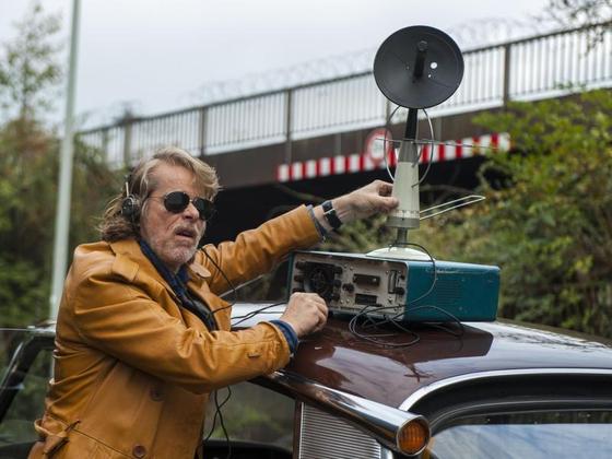 00 Schneider - Im Wendekreis der Eidechse (2013) Filmbild 1