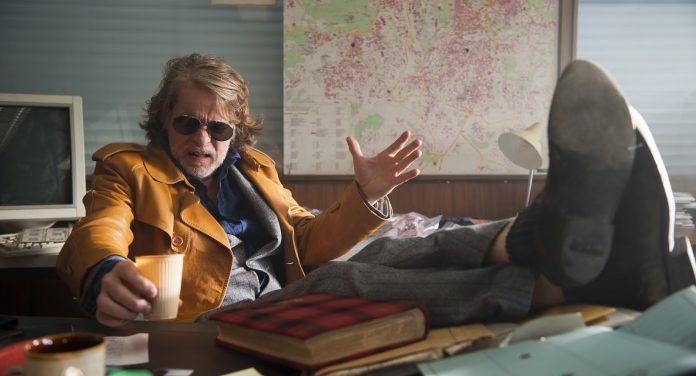 00Schneiderfront 00 Schneider - Im Wendekreis der Eidechse (2013) Filmkritik