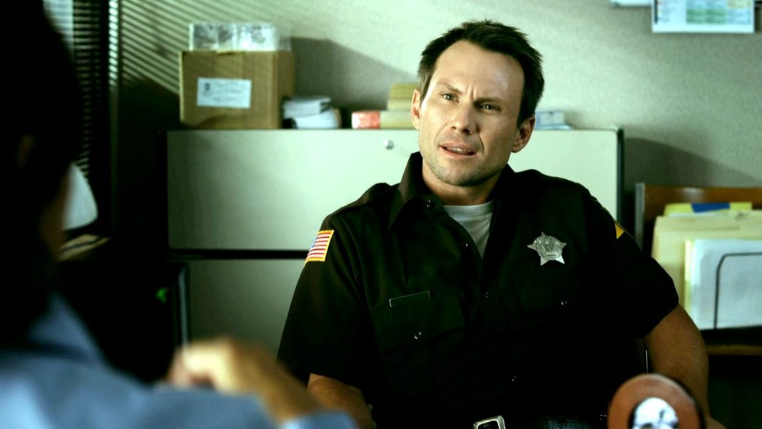 Christian Slater spielt die Hauptrolle in einer Hackerserie