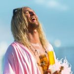 Matthew McConaughey führt ein entspanntes Leben im Teaser zu Harmony Korines The Beach Bum The Beach Bum Teaser