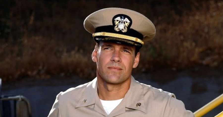 Captain Harmon Rabb Jr. kehrt ins "JAG"/"Navy CI...