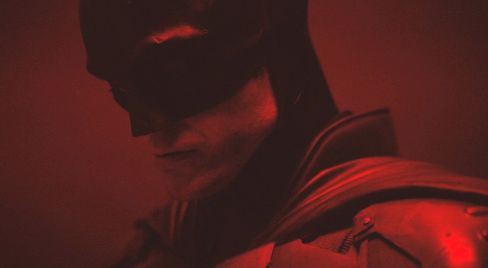 Robert Pattinsons Look Im Batsuit Aus The Batman Offiziell Enthüllt 