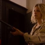 Im Trailer zu Ravage kämpft eine junge Naturfotografin gegen brutale Hinterwäldler ums Überleben Ravage Trailer