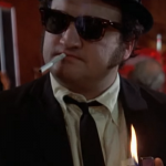 Belushi: Trailer zur Doku über den jung verstorbenen Blues-Brothers-Star Belushi Trailer