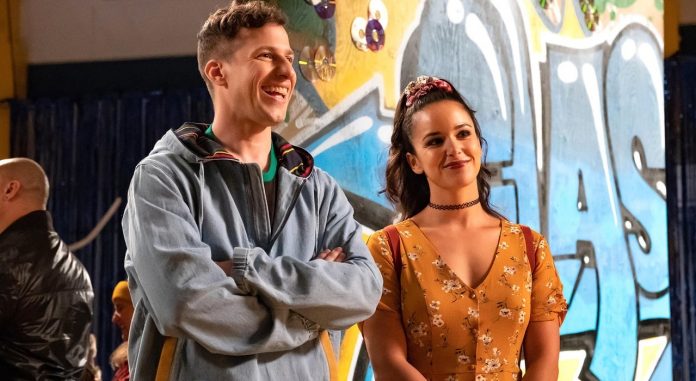 Andy Samberg und Melissa Fumero in Brooklyn Nine Nine Staffel 6 Netflix