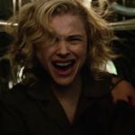 Chloë Grace Moretz gegen einen Gremlin im irren Trailer zu Shadow in the Cloud Shadow in the Cloud Chloe Moretz