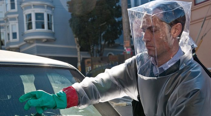 Jude Law in Contagion Sequel