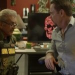 Mel Gibson als Bombenexperte und Kevin Dillon als Hacker im Trailer zum Actionthriller Hot Seat Hot Seat Me Gibson