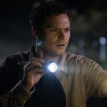 The Visitor: Trailer zum neuen Blumhouse-Horrorfilm mit Finn Jones The Visitor Trailer