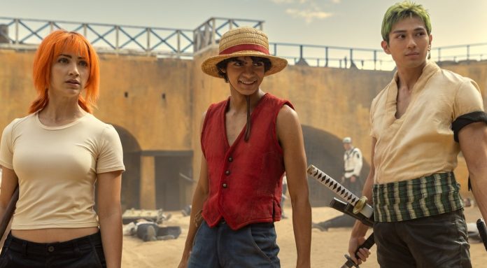 Emily Rudd, Iñaki Godoy und Mackenyu in One Piece Staffel 2