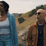 Sekai Abenì und Jackie Earle Haley in "The Long Game" © 2025 Vertical Entertainment