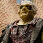 Peter Dinklage ist The Toxic Avenger auf neuen Fotos aus dem Reboot des Troma-Kultfilms The Toxic Avenger Peter Dinklage