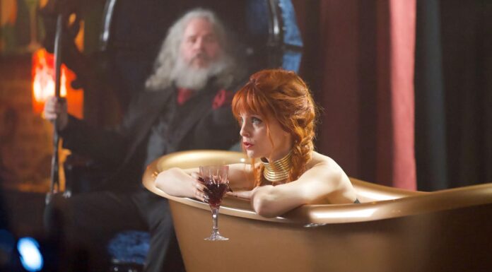 Blade-Bösewicht Stephen Dorff spielt wieder einen Vampir im Trailer zu Vampires of the Velvet Lounge Vampires of the Velvet Lounge Trailer