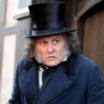 Bah! Humbug! Johnny Depp ist Ebenezer im Trailer zu Ti Wests Adaption der Weihnachtsgeschichte Ebenezer Johnny Depp