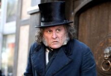 Bah! Humbug! Johnny Depp ist Ebenezer im Trailer zu Ti Wests Adaption der Weihnachtsgeschichte Ebenezer Johnny Depp