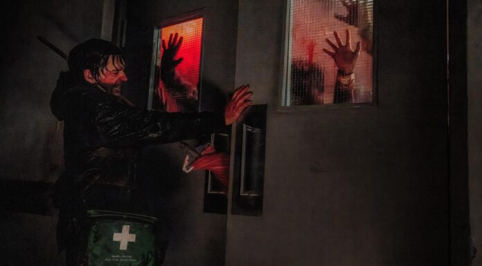 Austin Abrams kämpft um sein Leben im intensiven Trailer zu Resident Evil Resident Evil 2026 Trailer